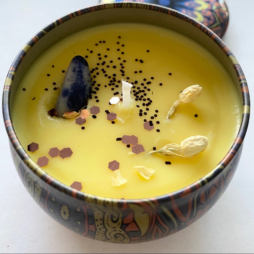 NIGHT BLOOM Candle | Honeysuckle, Jasmine and Cedar
